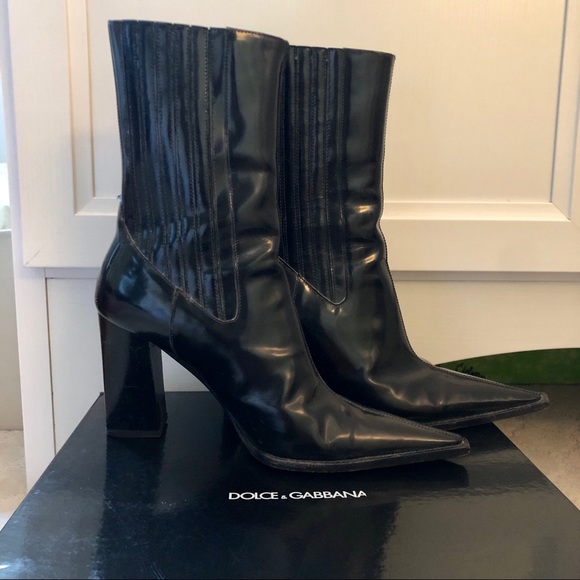 d&g feminine boots